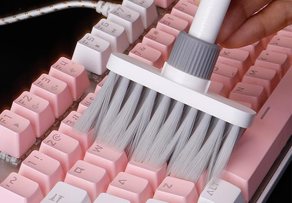 Keyboard Cleaning Brush & Headphones Cleaning Kit