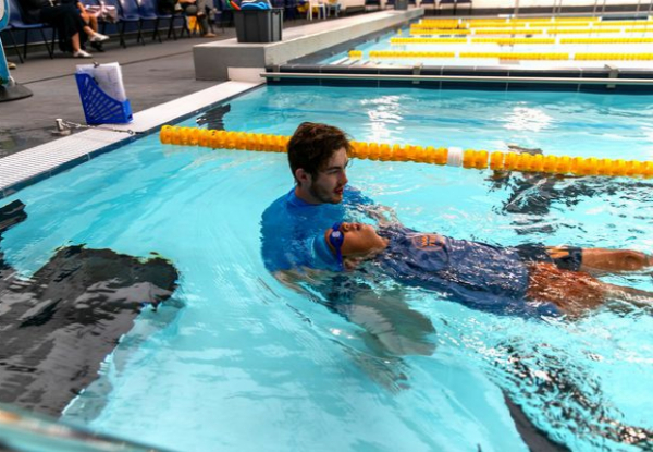 Learn to Swim at Kings Swim School - Options for Children (Age 5+) or Babies & Pre-Schoolers - Choose 10 or 20 Lesson Programme