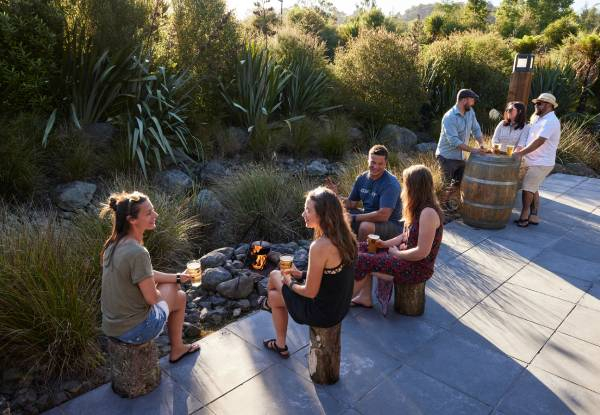 45-Minute Secluded Hot Tub Experience Surrounded by Native Bush for Two People