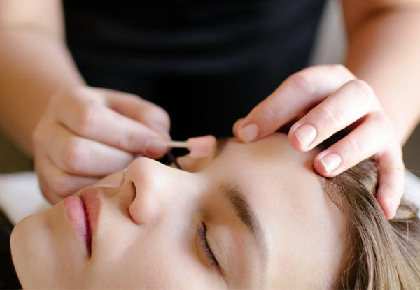 Brazilian Wax - Option to incl. an Eyebrow Shape