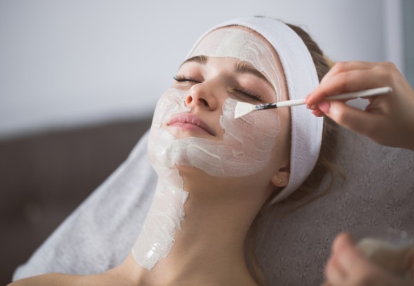 One-Hour Deluxe Facial