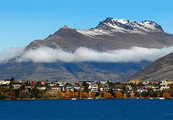 $189 for Two Nights in a Queenstown Apartment for Two, $298 for Four People in a Two-Bedroom Suite, or $599 for Three Nights for up to Six People in a Three-Bedroom Suite incl. Late Checkout