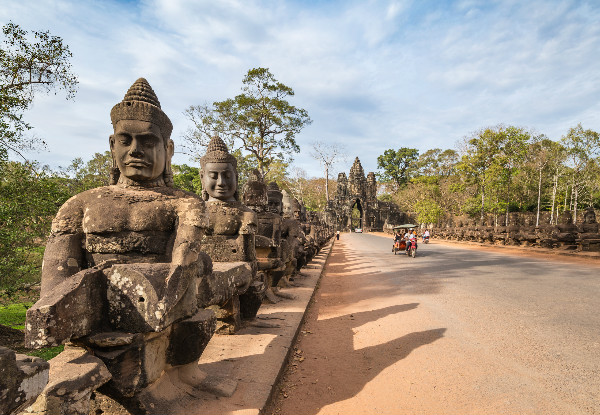 Per-Person, Twin-Share Five-Night Highlights of Cambodia Tour incl. Transfers, Boat Trip to the Floating Village, Entrance Fees, Sightseeing & English Speaking Guide