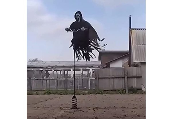 Halloween Outdoor Scream Scarecrow