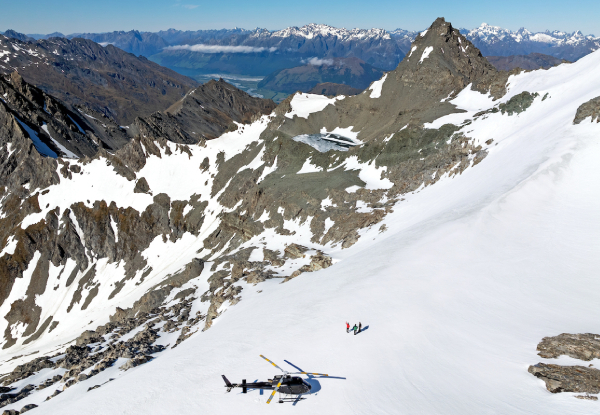 30-Minute Winter Scenic Helicopter Snow Landing Tour Over Dart River & Lake Whakatipu - Options for Adult or Child Pass - Winter Sessions June to October 2025