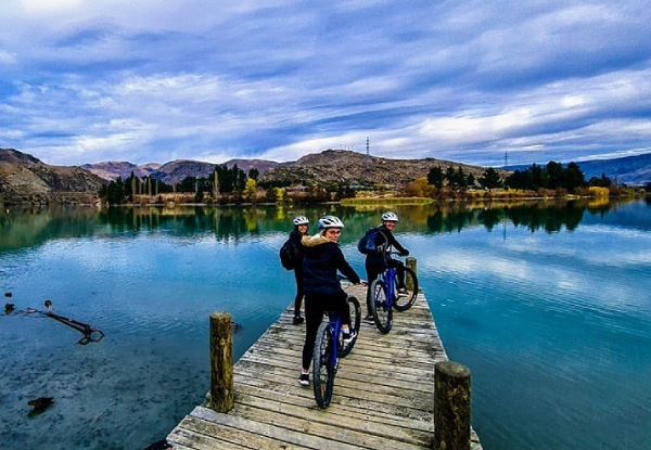 Self-Guided Premium e-Bike Explorer Tour for One Person incl. Transport - Three Tours Available