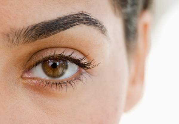 Hybrid Eyelash Extensions for One Person - Options for Volume & to incl. Brow Shape & Henna