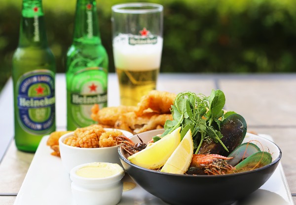 Seafood Platter & Drinks for Two People - Valid Seven Days