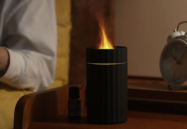Mini Essential Oil Diffuser Humidifier - Two Colours Available