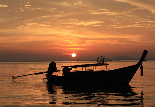 Per-Person, Twin-Share 11-Night Thailand Tour for Adventure Seekers incl.Transport, Cycling Tours, Trekking, Kayaking Tour & More