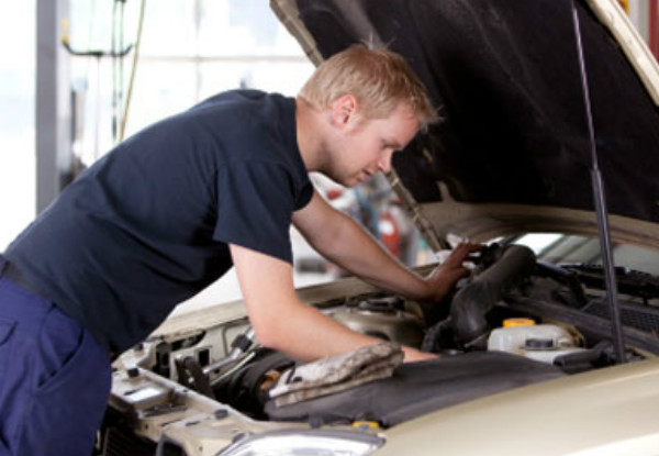 Pit Stop Invercargill Extensive Vehicle Service - Option to incl. a WOF & European or Diesel Cars