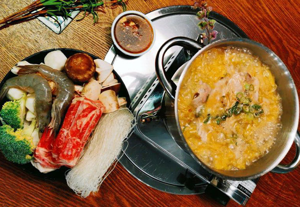 Traditional Hot Pot for One Person - Options for Two People & to incl. Bubble or Traditional Tea
