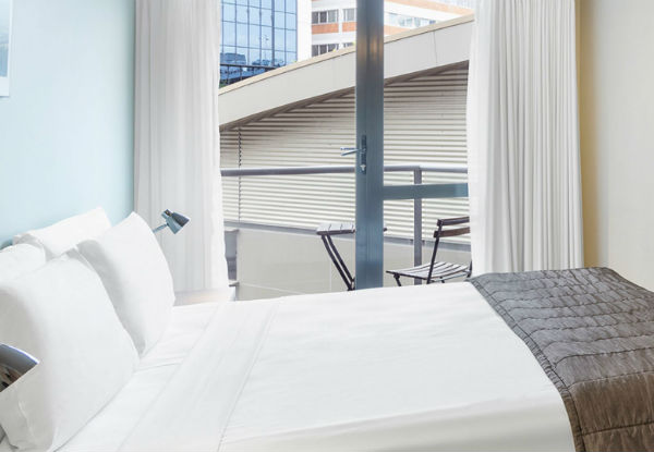 One-Night Weekend Auckland Stay in a Studio for Two People incl. Late Checkout & Wifi