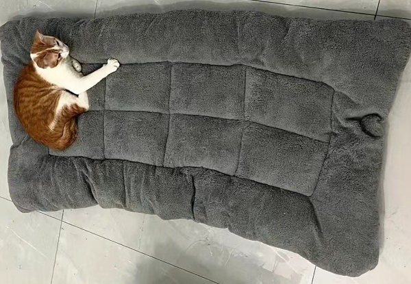 Comfortable Pet Dog Bed Mat - Available in Two Sizes