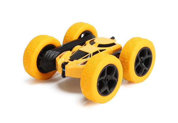 2.4GHz 4WD Fast Rotating RC Car - Four Colours Available