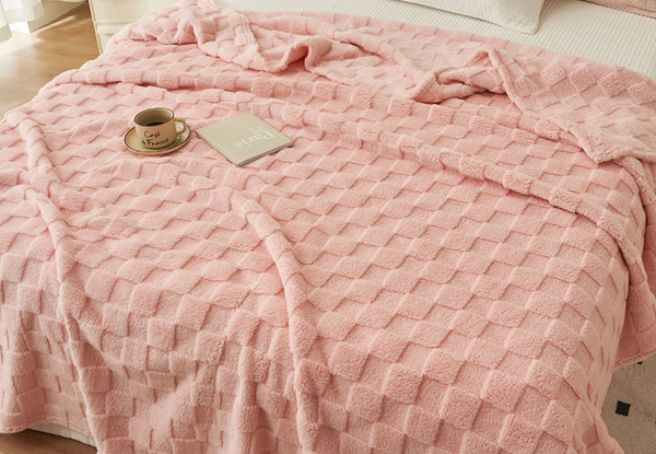 Checkered Jacquard Throw Blanket - Available in Four Colours & Option for Four Sizes