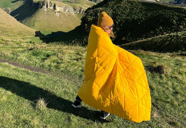 Chillmode Cosy & Portable Wearable Travel Blanket - Two Colours Available