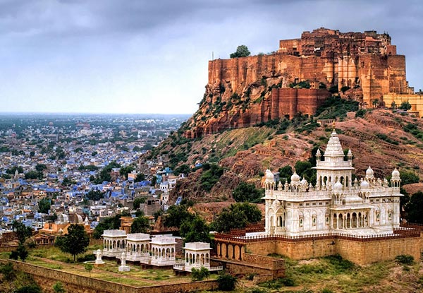 Per-Person, Twin-Share 11-Day Golden Triangle with Jodhpur & Pushkar incl. Accommodation, Guide, Sightseeing & Activities - Options for Three or Four Star Accommodation