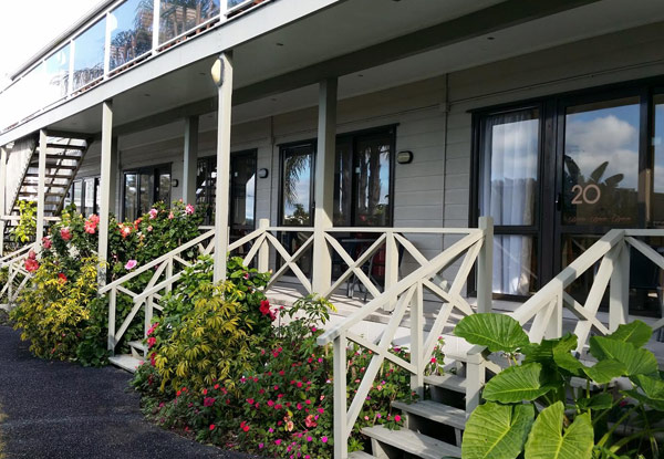 Two-Nights for Two People in a King Studio in Paihia Central - Option for Three-Nights or for Four People in a Two Bedroom Apartment