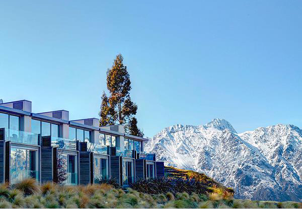 One-Night Queenstown Escape for Two People in an Alpine Studio Room incl. Continental Breakfast, Bike Hire, Car Park & WiFi
