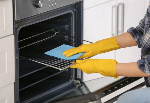 Single Oven Clean - Options for Double Ovens & Range Hoods Available