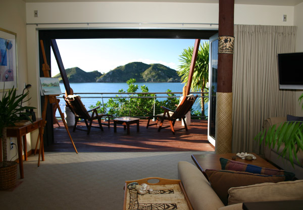 Two-Night Stay for Two in Stunning Waterfront Accommodation incl. Full Breakfasts, Chocolates, $30 Dinner Voucher & WiFi