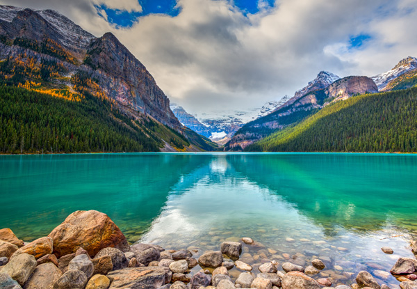 Per-Person Twin-Share 16-Day Breathtaking Canadian Rockies & Alaska Experience incl. Return Flights, Accommodation, Cruise & More
