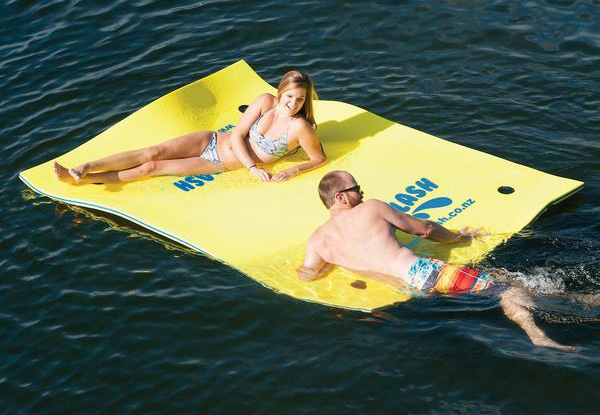 Six-Person Kiwi Splash Floating Mat