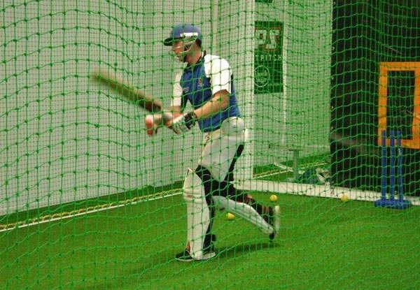 One-Hour Batting Cage Session for up to Four People incl. Helmet & Bat Hire- Option for a 30-Minute Session for up to Two People