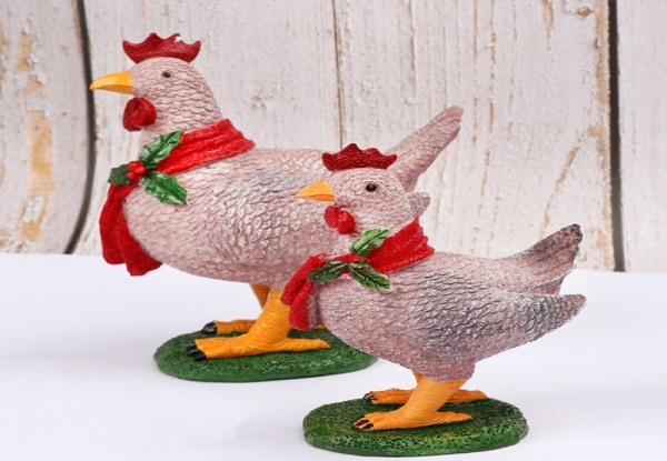 LED Outdoor Chicken with Scarf
