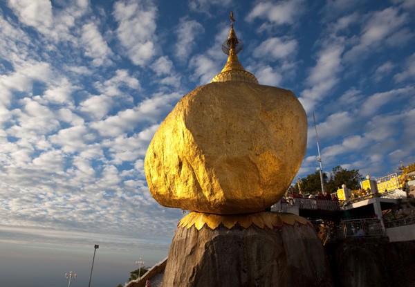 Burma (Myanmar) Explored 12-Day Tour for Two People incl. Accommodation with Daily Breakfast, Internal Flights, Entrance Fees, Transportation & More ($2195 Per Person)