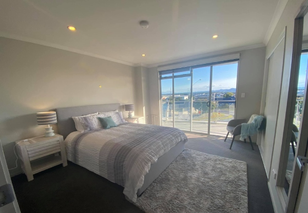 Glorious Papamoa Three-Night Ocean View Sunrise Getaway for up to Six People incl. Nibbles, Treats & Late Checkout - Valid from 1st July 2022