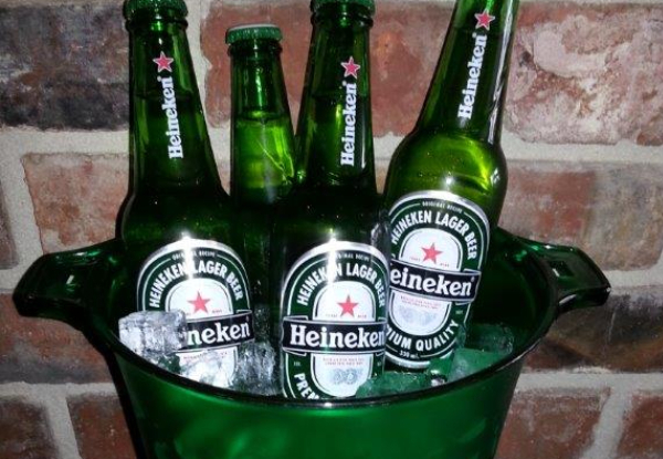 Large Platter with a Bucket of Beers or a Bottle of Wine to Share