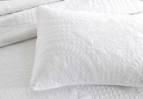 Asher Jacquard Coverlet Set - Available in Two Colours, Three Sizes & Option for Pillowcase