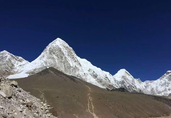 Per Person Twin Share 14-Day Once in a Lifetime Everest Base Camp Trek incl. Local Village Trips, Guided Sightseeing & a Local Sherpa Guide