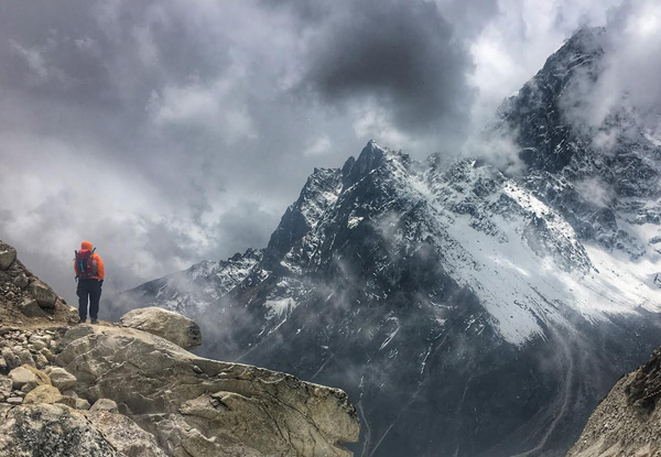 Per-Person, Twin-Share 14-Day Experience of a Lifetime Everest Base Camp Trek incl. Accommodation, Internal Flight, All Transfers, Trekking Gear, T-Shirt & Completion Certificate