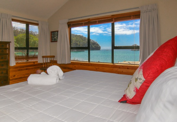 Three-Day All-Inclusive Abel Tasman National Park Self Guided Walk incl. All Meals (Breakfast, Lunch & Dinners) Beachfront Lodge Accommodation, Vista Cruise & Transfers - September to April 2023 Dates Available