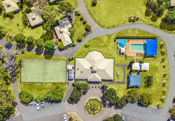 Two Night Stay for Two in Hunter Valley NSW incl. Wine Tasting for Two, Early Check In & Late Check Out, Bottle of Wine on Arrival, & Complimentary Parking - Three Rooms Types Available - Options for Four People, & Up to Three Nights