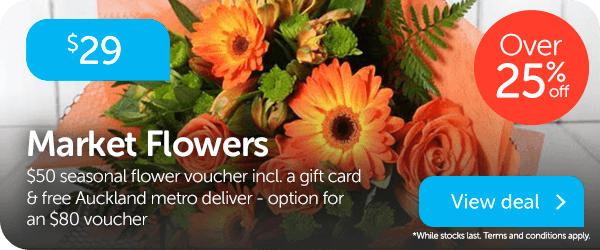 $50 Seasonal Flower Voucher incl. a Gift Card & Free Auckland Metro Delivery