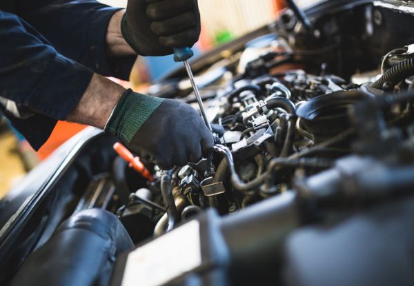 Petrol Comprehensive Vehicle Service from Water Street Motors in Central Whangarei - Options for Diesel and Premium Service