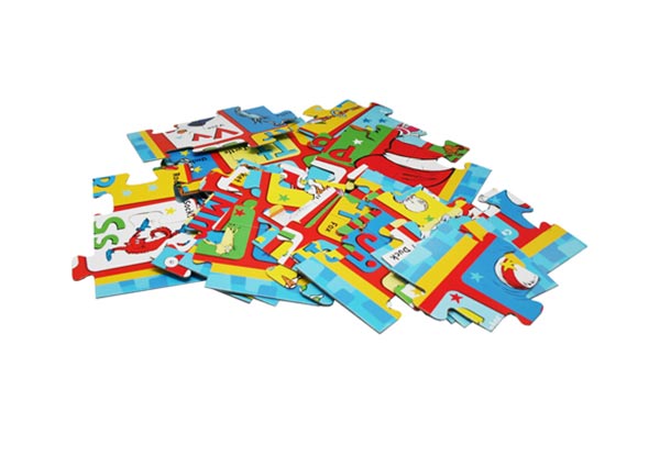 Dr. Seuss 'Learn Your ABC's' Giant Puzzle Box
