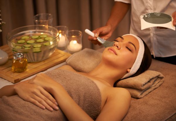 45-Minute Refreshing Facial with Head, Neck & Shoulder Massage - Option for 60-Minute Facial incl. Full Back Massage