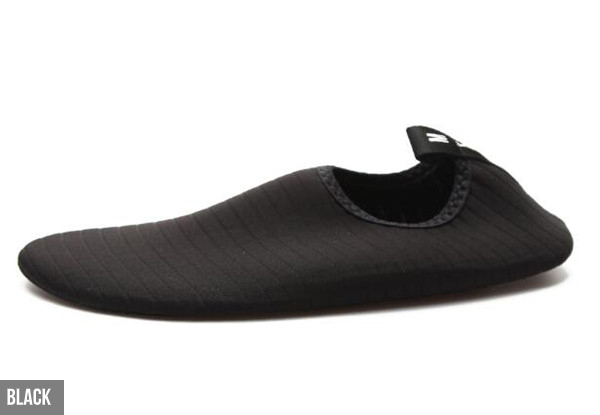Outdoor Beach Shoes - Six Colours & Four Sizes Available
