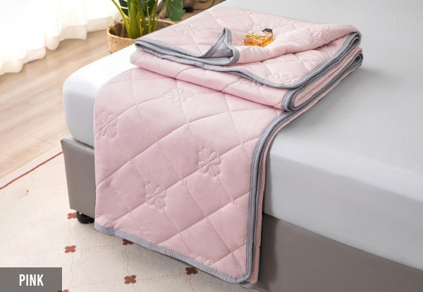 Lightweight Soft Summer Cooling Blanket - Available in Four Colours & Three Sizes