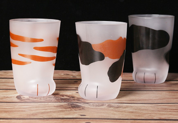 Cat Paw Glassware - Three Colours Available & Option for Two with Free Delivery