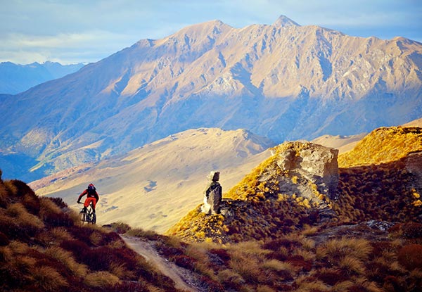 Per Person Seven-Day South Island Dirt Seeker MTB Tour incl. Accomodation, Expert Guides, Breakfasts, an Amazing Three-Course Dinner at the Luxurious Ohau Ski Lodge & More