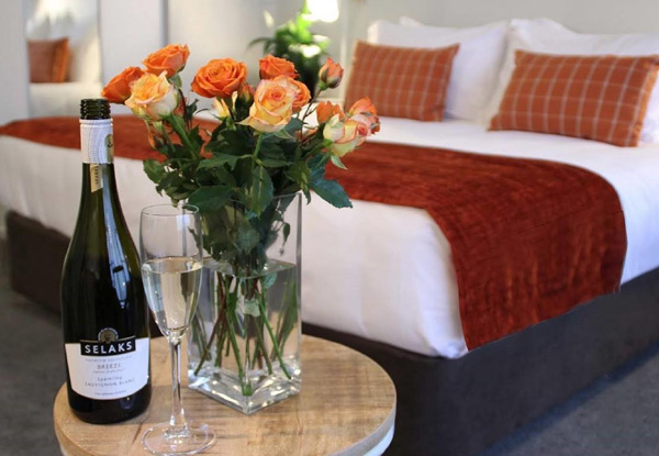 Two-Night Stay for Two People in a Superior Room incl. Wi-Fi, Parking, Late Checkout, & Bottle of Wine on Arrival or Movie Hire