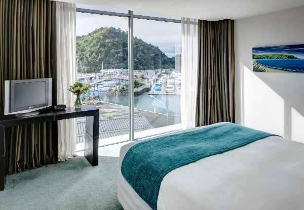 One-Night Picton Yacht Club Getaway for Two People incl. Daily Cooked Breakfast, Early Check-In & Check-Out, & 20% off Food & Beverages - Options for Two or Three Nights