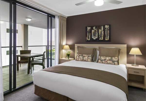 Two-Night Stay in a One-Bedroom Apartment at iStay River City incl. Wifi, Late Checkout & a Bottle of Wine on Arrival - Option for a Two-Bedroom Apartment & Two, Three or Seven Nights Available