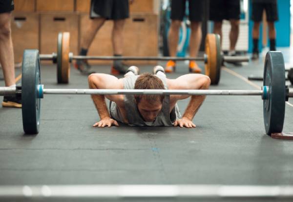 Six-Week CrossFit Package incl. Two-Week Basic Training Programme & Four-Week Unlimited QuickFit Class Pass